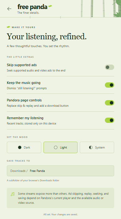 The settings view with four toggles, a dark, light and system theme picker and a download folder field